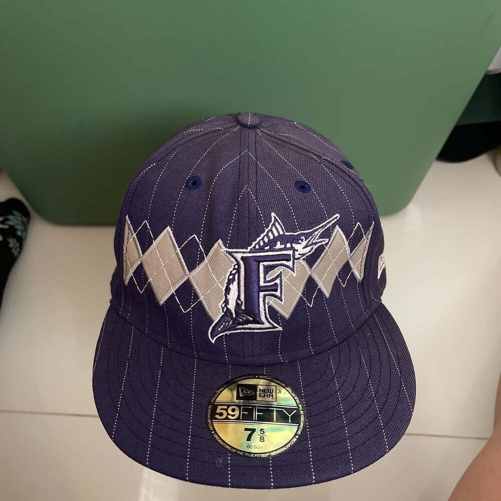 New Era Miami Marlins 59FIFTY Fitted Hat - Navy Pinstripe with Argyle
